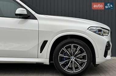 Позашляховик / Кросовер BMW X5 2018 в 