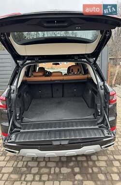 Позашляховик / Кросовер BMW X5 2021 в 