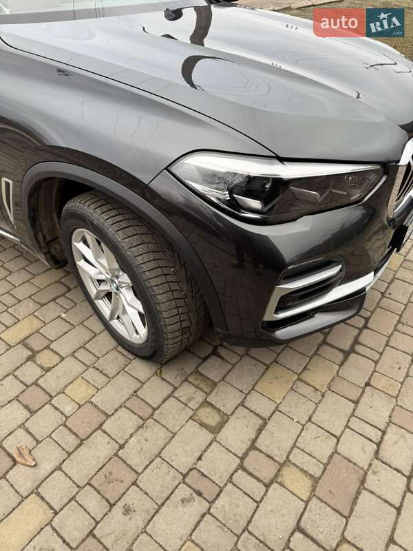 Позашляховик / Кросовер BMW X5 2021 в Знам'янці