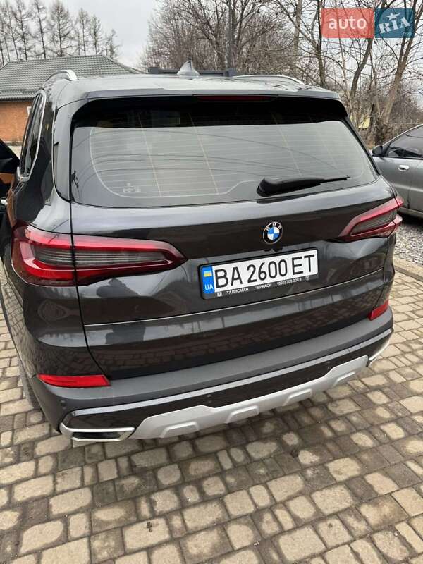 Позашляховик / Кросовер BMW X5 2021 в Знам'янці