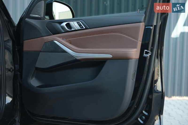 Внедорожник / Кроссовер BMW X5 2023 в Мукачево