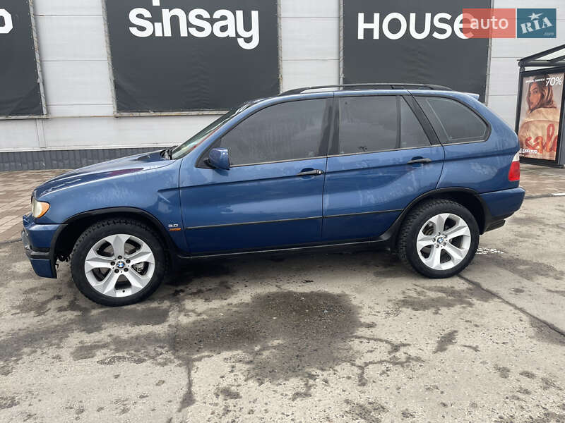 Внедорожник / Кроссовер BMW X5 2001 в Ровно