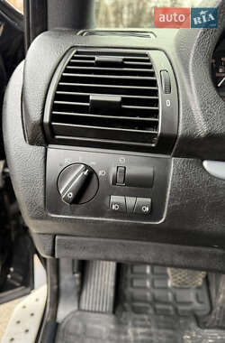 Внедорожник / Кроссовер BMW X5 2006 в 
