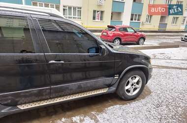 Внедорожник / Кроссовер BMW X5 2003 в 