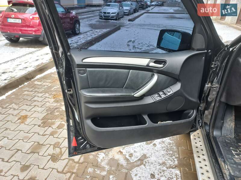Внедорожник / Кроссовер BMW X5 2003 в Хмельницком
