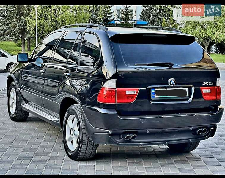 Внедорожник / Кроссовер BMW X5 2003 в Хмельницком