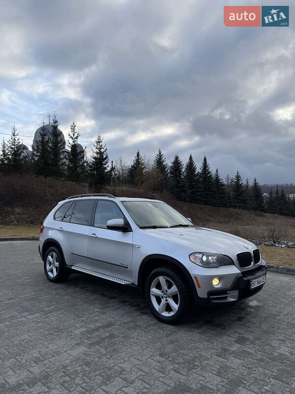 Внедорожник / Кроссовер BMW X5 2010 в Тернополе