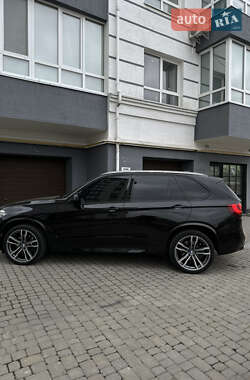 Позашляховик / Кросовер BMW X5 2015 в 