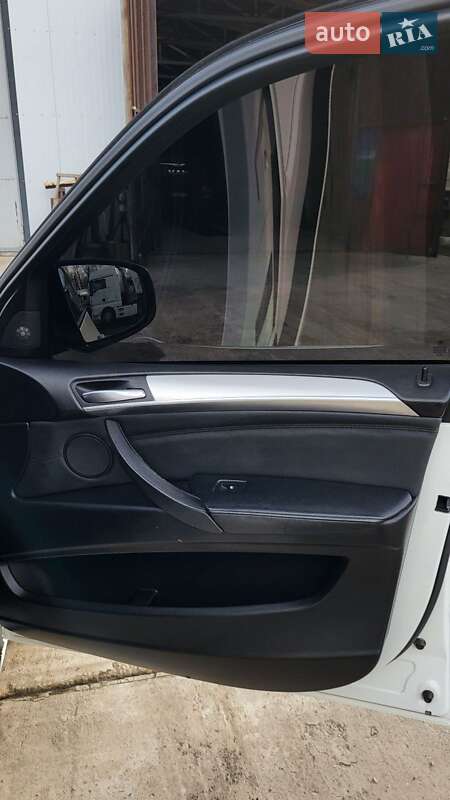 Позашляховик / Кросовер BMW X5 2013 в Подільську