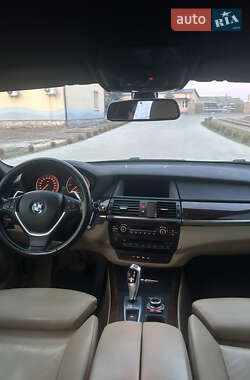 Внедорожник / Кроссовер BMW X5 2012 в 