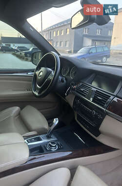 Внедорожник / Кроссовер BMW X5 2012 в 