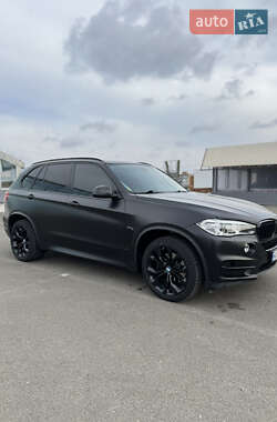 Внедорожник / Кроссовер BMW X5 2016 в 