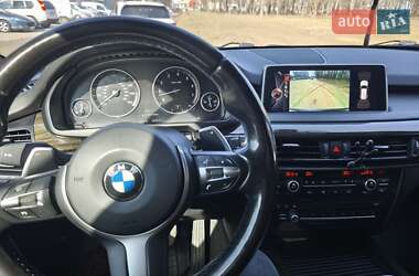 Позашляховик / Кросовер BMW X5 2015 в 