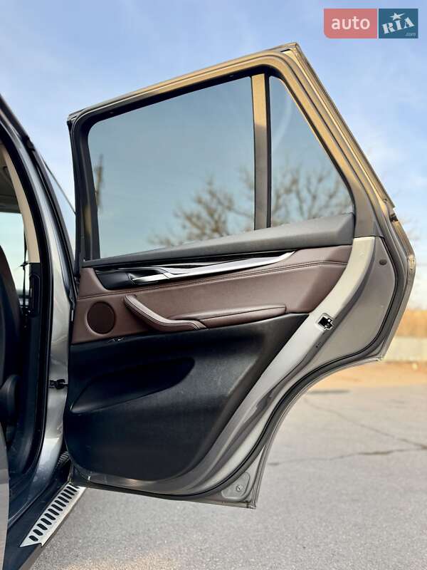 Внедорожник / Кроссовер BMW X5 2014 в Кременчуге