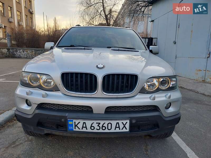 Внедорожник / Кроссовер BMW X5 2004 в Киеве