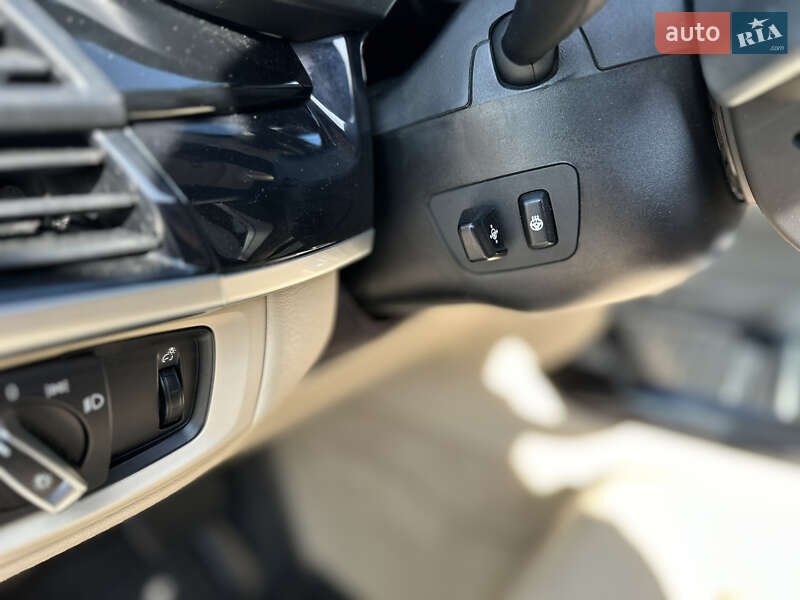 Внедорожник / Кроссовер BMW X5 2017 в Черновцах