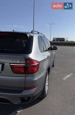 Внедорожник / Кроссовер BMW X5 2010 в 