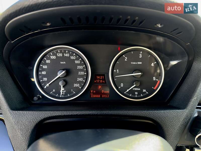 Позашляховик / Кросовер BMW X5 2010 в Львові