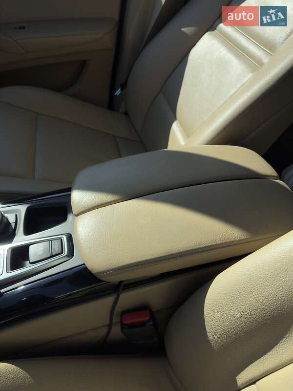 Позашляховик / Кросовер BMW X5 2010 в Львові