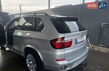 Позашляховик / Кросовер BMW X5 2010 в 
