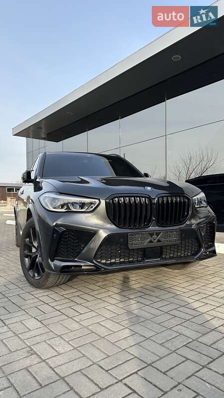 Внедорожник / Кроссовер BMW X5 2022 в Днепре