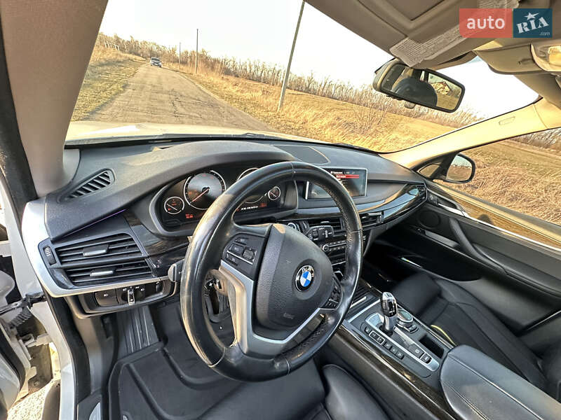 Позашляховик / Кросовер BMW X5 2014 в Березані