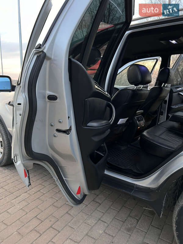 Позашляховик / Кросовер BMW X5 2002 в Володимирі