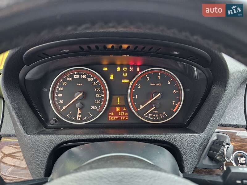 Позашляховик / Кросовер BMW X5 2011 в Запоріжжі