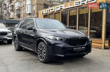 Внедорожник / Кроссовер BMW X5 2023 в Киеве