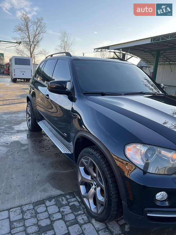 Внедорожник / Кроссовер BMW X5 2008 в Новоселице