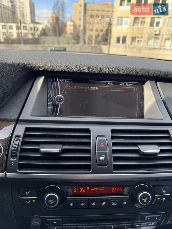 Позашляховик / Кросовер BMW X5 2012 в Києві