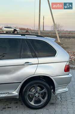 Внедорожник / Кроссовер BMW X5 2002 в 