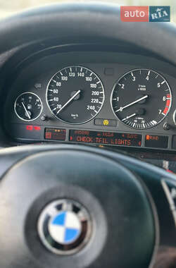 Внедорожник / Кроссовер BMW X5 2002 в 