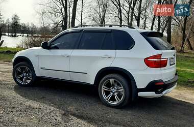 Внедорожник / Кроссовер BMW X5 2009 в 