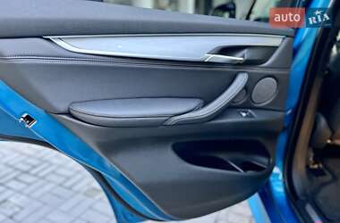 Внедорожник / Кроссовер BMW X5 2018 в 