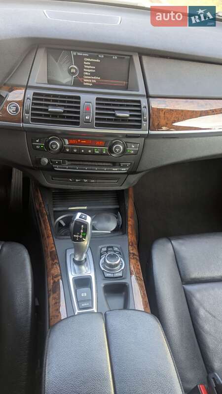 Позашляховик / Кросовер BMW X5 2012 в Калуші фото 4 Позашляховик / Кросовер BMW X5 2012 в Калуші