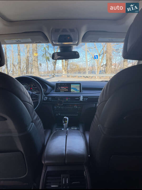 Позашляховик / Кросовер BMW X5 2015 в Тернополі