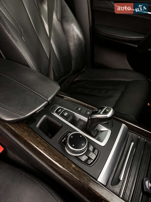 Позашляховик / Кросовер BMW X5 2013 в Полтаві