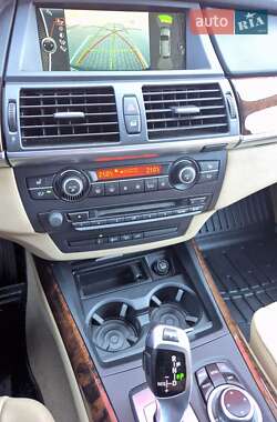 Позашляховик / Кросовер BMW X5 2012 в 