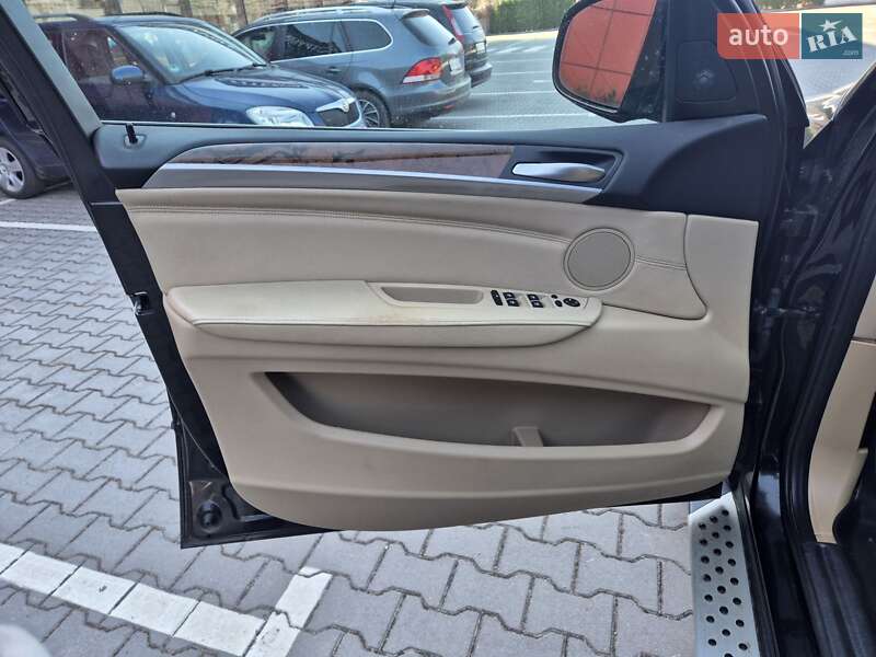 Внедорожник / Кроссовер BMW X5 2012 в Виннице