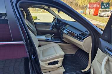 Позашляховик / Кросовер BMW X5 2012 в 