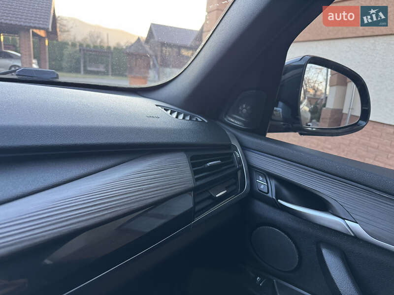 Позашляховик / Кросовер BMW X5 2017 в Коломиї