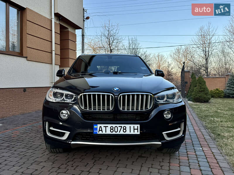 Позашляховик / Кросовер BMW X5 2017 в Коломиї