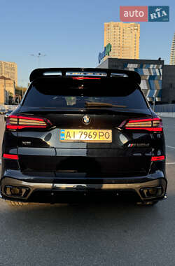 Позашляховик / Кросовер BMW X5 2022 в 