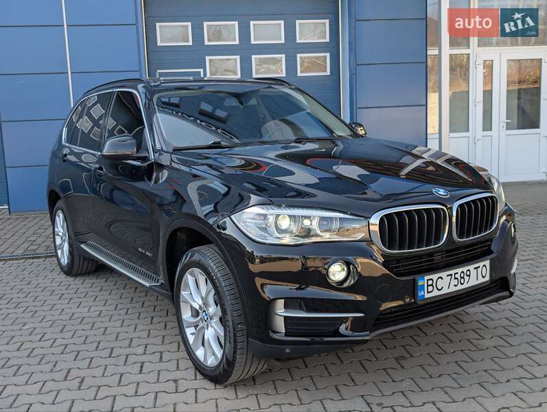 Позашляховик / Кросовер BMW X5 2015 в Косові