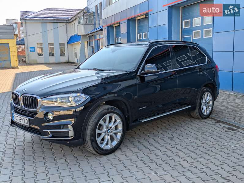 Позашляховик / Кросовер BMW X5 2015 в Косові