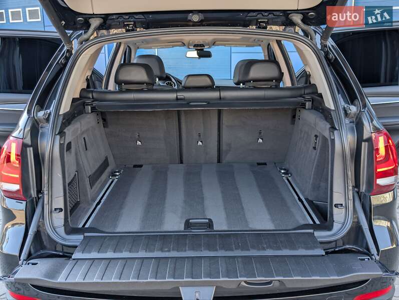 Позашляховик / Кросовер BMW X5 2015 в Косові