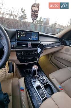 Внедорожник / Кроссовер BMW X5 2011 в 