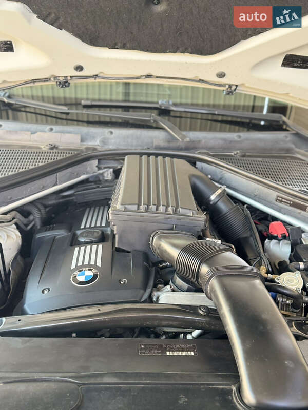 Внедорожник / Кроссовер BMW X5 2009 в Березовке