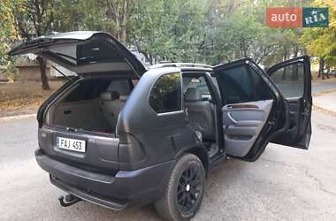 Позашляховик / Кросовер BMW X5 2001 в 